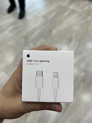 Açılmamış iphone başlıq ve kabel orginal her ikisi kodu üzerinde ikisi — 4