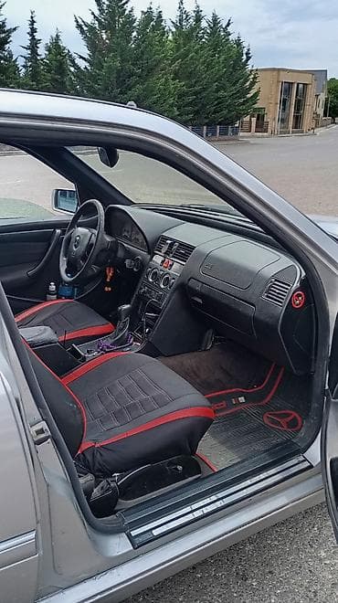mercedes sprinter 7 1: Mercedes-Benz C-Class: 1.8 l | 1998 il Sedan — 6