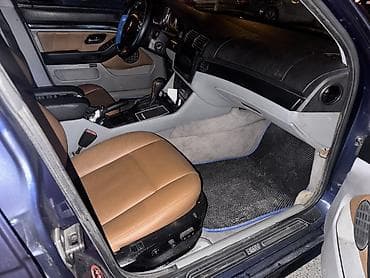 bmw 39 lip: BMW 5 Series E39 sedan - Kuzov: 4 qapılı sedan, tünd mavi rəng - — 6