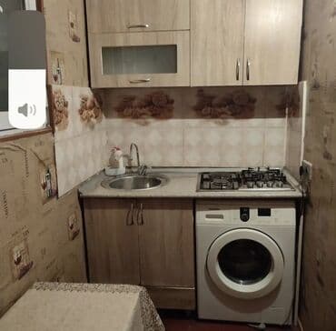 qəbələ ev kirayə: Gəncə, Şəfa aptekinin yanında 2otaqlı mənzil kirayə verilir.İşıq su — 5