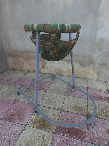 xadinok 30 azn: Uşaq gəzdirən piyada (walker) - Metal karkaslı, sabit və möhkəm — 2