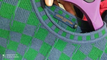 türkiyənin kişi cemperləri: Kişi üçün qalın kofta çox gözəl rəng tonu var.markadir.xl razmer.1 — 2