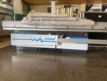 taxta kesen misar: Bu sürüşməli masa mişarı taxta kəsmə işləri üçün nəzərdə tutulmuşdur — 3