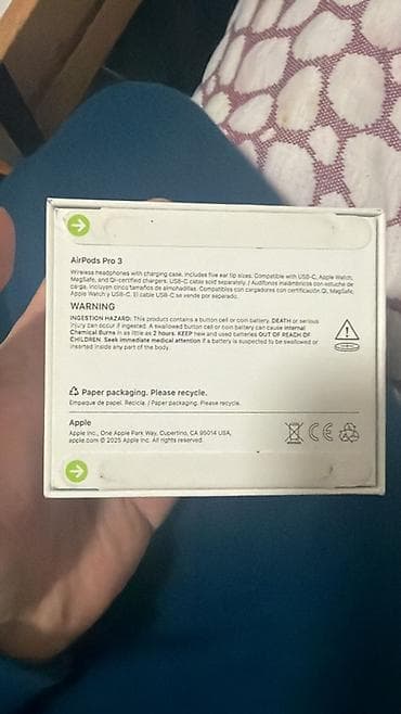 TV və video: Yeni Apple Airpods Pro 3 Qutuda Amerikadan keçən ay alınıb və bura — 2