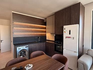 Metbex mebeli. 440azn. yenidir tecili evden cixmalidir. Üzerinde