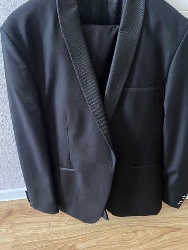 kişi ucun klassik qara kostyum: Bir defe geyinilib.XL olcudu — 2