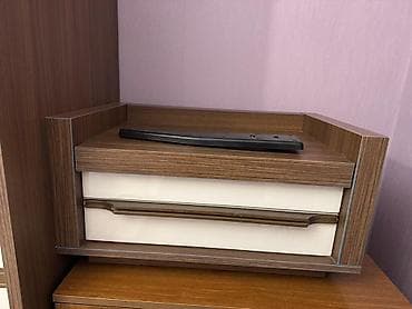 vitrin dekor: DİQQƏT BU GÜN TƏCİLİ EVDƏN ÇİXMALIDİ.Qonaq otağı üçün şkaf–vitrin və — 10