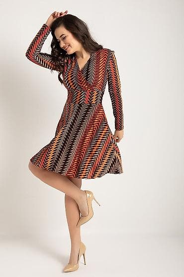 dəsti: İdman dəsti – 2 parça - Rəng: bordo, ağ detallarla - Üst: qısa — 10