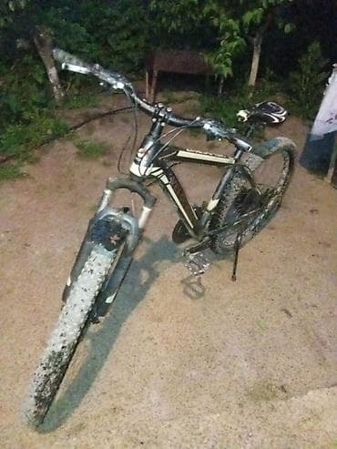 velosiped kameri: Dağ velosipedi – 26” təkərlər, amortizatorlu ön çəngəl, çox sürətli — 1