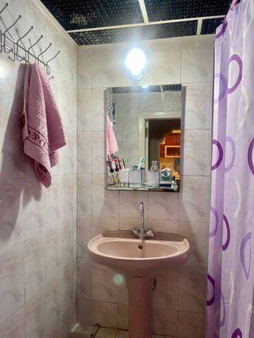 sumqayitda ev aliram: Bakı, 3 otaqlı, Köhnə tikili, m. Elmlər Akademiyası, 100 kv. m — 10