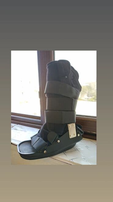 Tibbi avadanlıq: Keyfiyyətlidir.Orginaldir 200 azn alinib yari qiymətə satilir.5-10 gun — 4