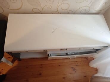 вид цветов: Компьютерный стол, Нераскладной, Прямоугольный стол — 2