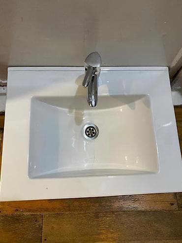 kreditle drel: Ağ rəngli seramik hamam/lavabo dəsti - Tezgahüstü düzbucaqlı lavabo — 2