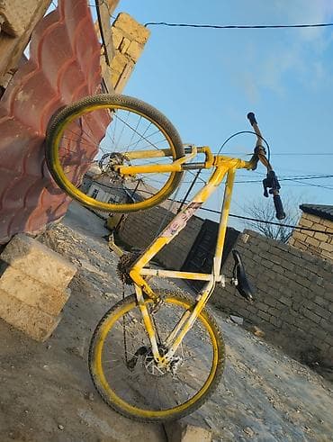 trinx m 136: Yiğdirilma velosebet sarı rol var diskleri sarısı anime gözü var — 2