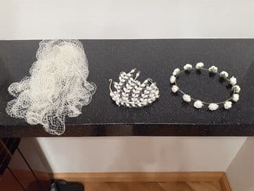 zümrüd qaşlı üzüklər: Broşlar — 2