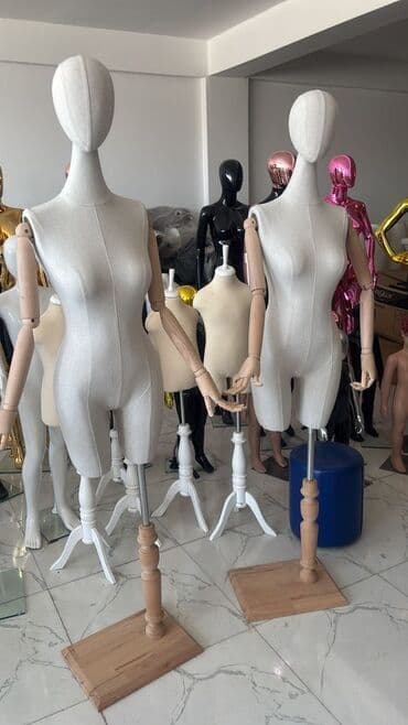 direkler: Qadın, Qara, Çin — 3