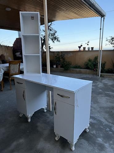 belarus mebel: Yeni, Manikür üçün masa, Güzgüsüz — 2