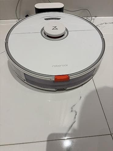 tost makinasi: Roborock robot tozsoran – ağ rəngdə, dok stansiyası ilə — 2