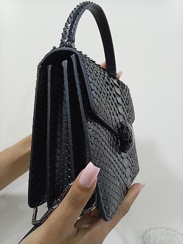 deri çanta: BVLGARI Serpenti Forever çanta - Rəng: qara - Material: ilan pulcuklu — 2