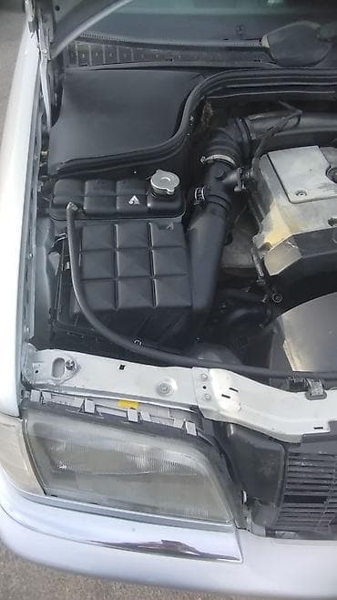skoda azerbaijan: Mercedes-Benz C-Sinif (W202) sedan - Kuzov: 4 qapılı sedan, gümüşü — 8