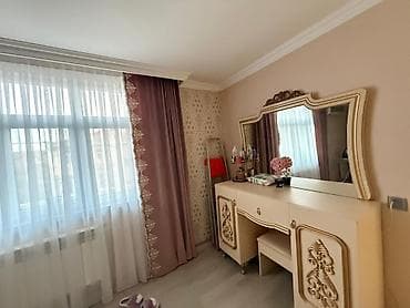 şamaxıda ev kirayə: 2ci mk 3otaqlı içi əşyalı ev kira verilir 500azn 5in 5ci mərtəbəsi — 4