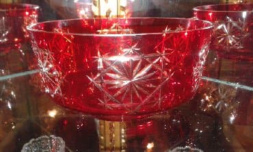 Duz istiot qabları: Sovetin rengli xrustal meyve qabidir. Servant malidir islenmeyib — 2