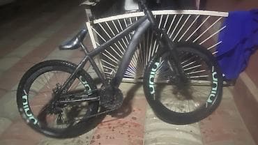 tutacaqlı üçtəkərli velosiped: Dirt/Street tipli tək sürətli velosiped - Geniş, möhkəm alüminium — 4
