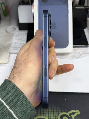 iphone oğuz: IPhone 17 Pro, Mavi, Simsiz şarj — 3