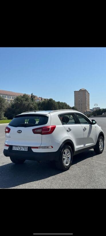 islenmis masinlar: Kia Sportage: 2 l | 2013 il Pikap — 5