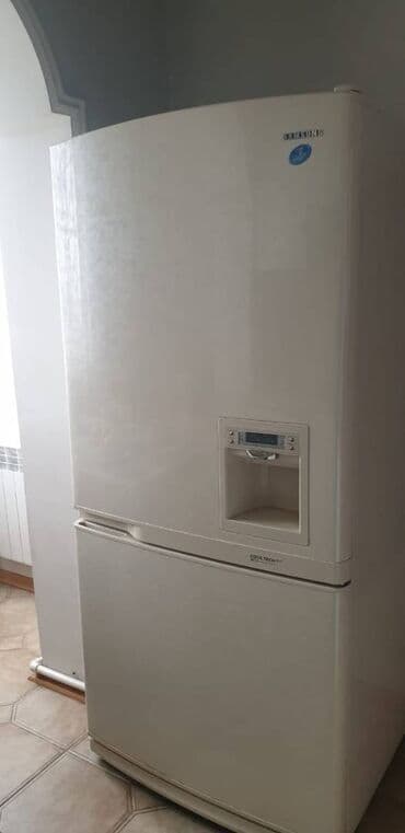 aylıq kirayə ev: Nəsimi metrosunun yaxınlığında (9mikrarayonda) 9 mertebeli binanın — 12