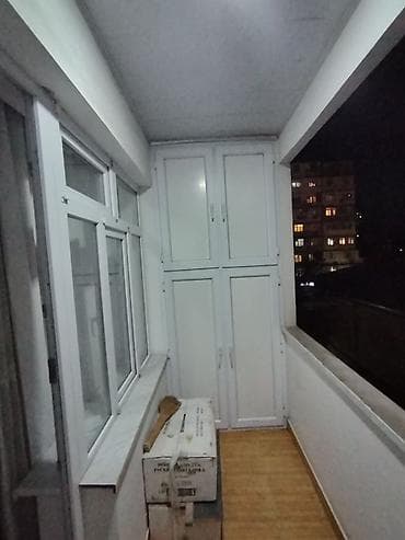 gencede ev: Əhmədli Bakı kinoteatrı yaxınlığında 9/3, orta bulok 3 otaqlı tam — 9