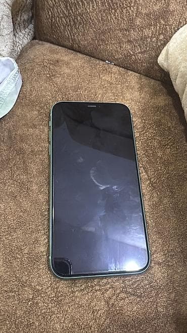 IPhone 11, 64 GB, Yaşıl, Face ID — 3