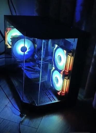 pc plata: Oyun və iş üçün tam masaüstü PC komplekti - Sistem bloku: Şüşə — 7