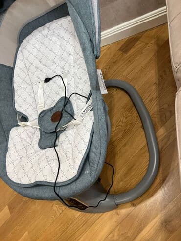 Uşaq üçün elektrikli beşik/sallanacaq kreslo - Ergonomik ovala bənzər lalafo.az -da Uşaq üçün elektrikli beşik/sallanacaq kreslo - Ergonomik ovala bənzər