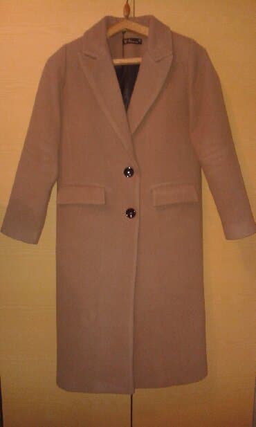 qadınlar üçün qısa paltolar: Kasemir paltodur,,modeli duz, arxasinda razrez. Ela veziyyetdedir — 1