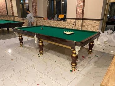 bilyard stollari: - 10 fut Rus bilyard stolu satılır – tam aksesuar komplekti ilə — 1