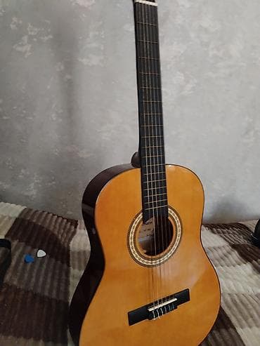 gitar klassik: Klassik akustik gitara seti - Korpus: klassik forma, təbii ağac — 2