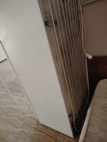 xarab soyuducu: İkiqat kameralı soyuducu - Yuxarıda ayrıca dondurucu bölmə - Aşağıda — 3