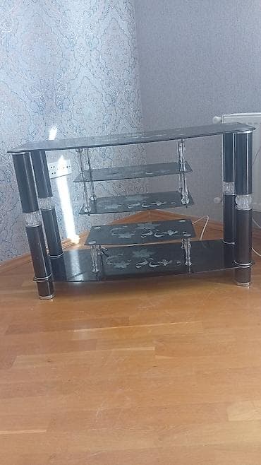 Düz TV altlığı, Polkalı, Şüşəli lalafo.az -da Düz TV altlığı, Polkalı, Şüşəli