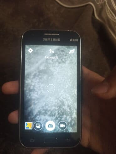 Samsung J150, rəng - Qara, İki sim kartlı