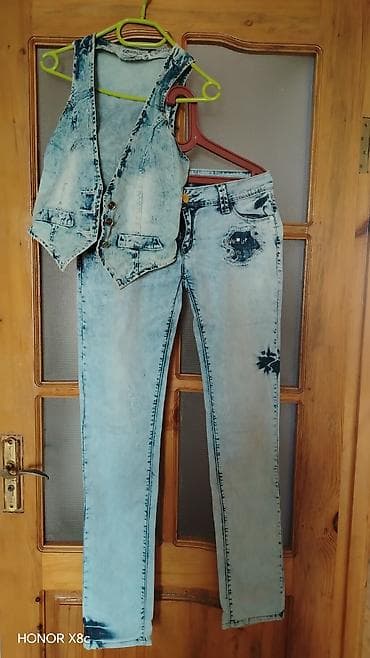 Qadın geyim dəsti və ayrı parçalar 1) Açıq mavi yuma effektli denim