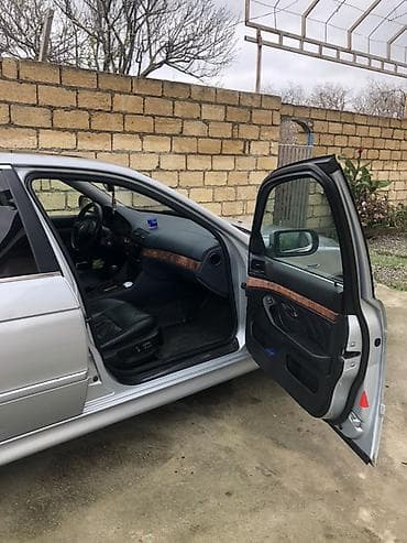 kirdit masin: BMW 5 series: 2.8 l | 1997 il Sedan — 10