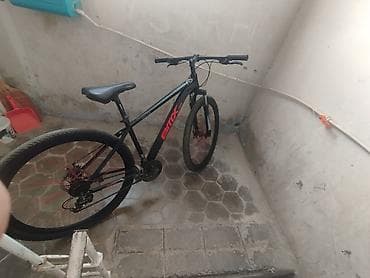 BMX STC dağ velosipedi - Rəng: mat qara, qırmızı loqo və qırmızı