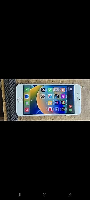 philips xenium 9@9d: IPhone 8 Plus, 64 GB, Matte Gold, Barmaq izi — 2