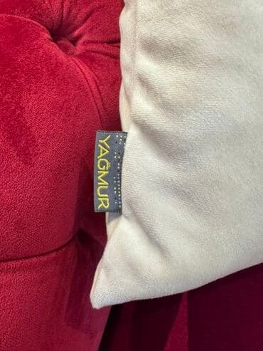 честер диван: Divan, Açılmayan, Bazasız, Vеlur parça, Çatdırılma yoxdur — 4