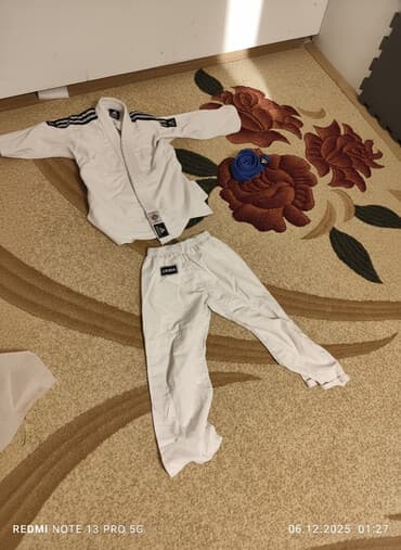 Toy paltarları və aksesuarları: İdman dəsti, Adidas, rəng - Ağ — 1