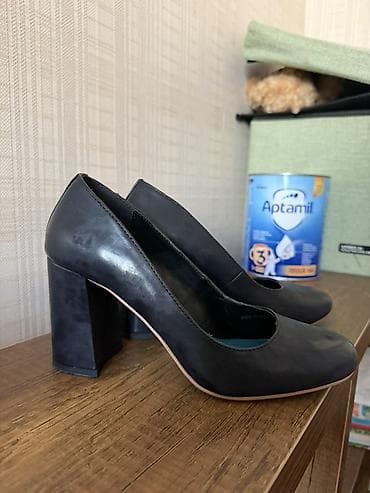 tufli: Qadın tuflisi – Benetton razmer 37 - Model: klassik qapalı burunlu — 1