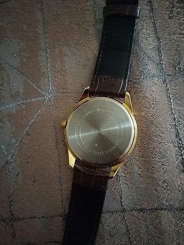 electron saat: Casio klassik qol saatı - Brend: Casio - Korpus: qızılı tonlu metal — 2