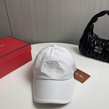 termo paltar: Ağ rəngli klassik beysbol papağı - Minimalist dizayn: Ön hissədə — 2