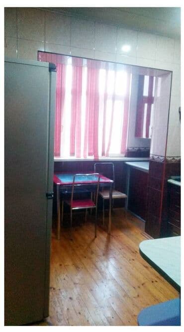 yeni günəşlidə 3 otaqlı ucuz bina evləri: Yeni Günəşli qəsəbəsi V yaşayış sahəsi Bazar Stor marketin (Keçmiş adı — 12